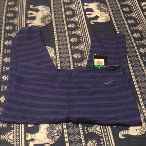 🛑🛑 6 for $18 🛑🛑 Nike Tight Fit Legging Capris